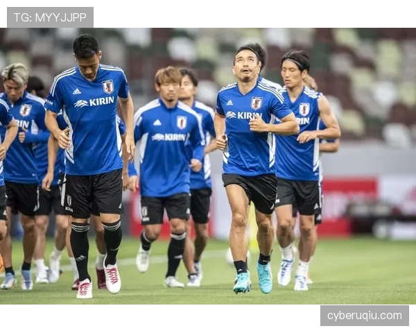日本队备战世界杯亚洲区预选赛，近期训练阵容调整引发关注