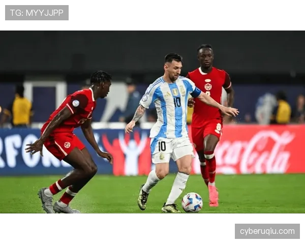 加拿大1-0南非赛后观察:防守稳定成为晋级基础 加拿大1-0南非赛后观察:防守稳定成为晋级基础